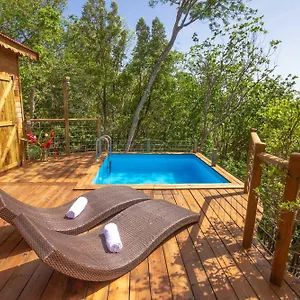 Village de vacances Au Jardin Des Colibris Ecolodge&spa ***