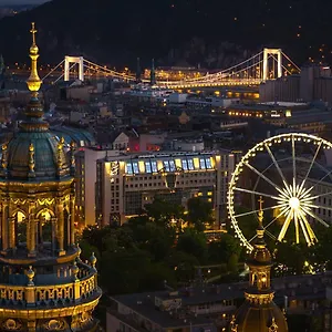 ***** Hotel Kempinski Corvinus Hungary